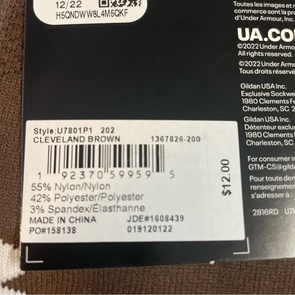 UNDER ARMOUR kids cushioned over the calf soccer socks 13.5 K- 4.5 Y new